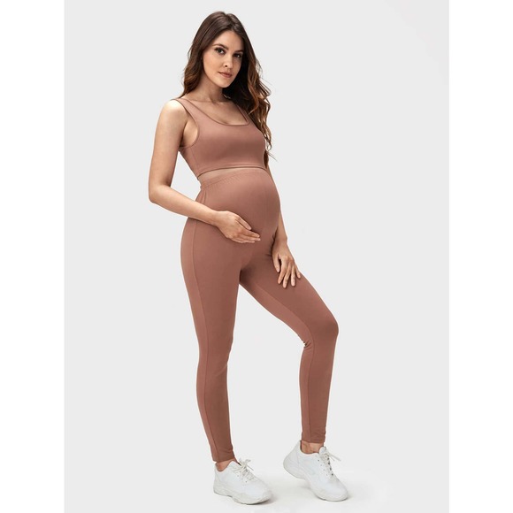 Maternity Scoop Neck Crop Top Leggings Set - Picture 9 of 9